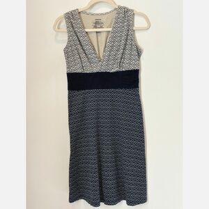 Patagonia Women's Organic Cotton Classic V Neck Sleeveless Dress Size Small b65